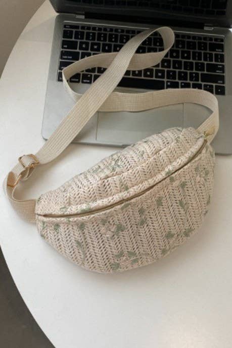 RAFFIA STRAW WAIST FANNY PACK CROSSBODY BELT BAG | 40P559: TAN