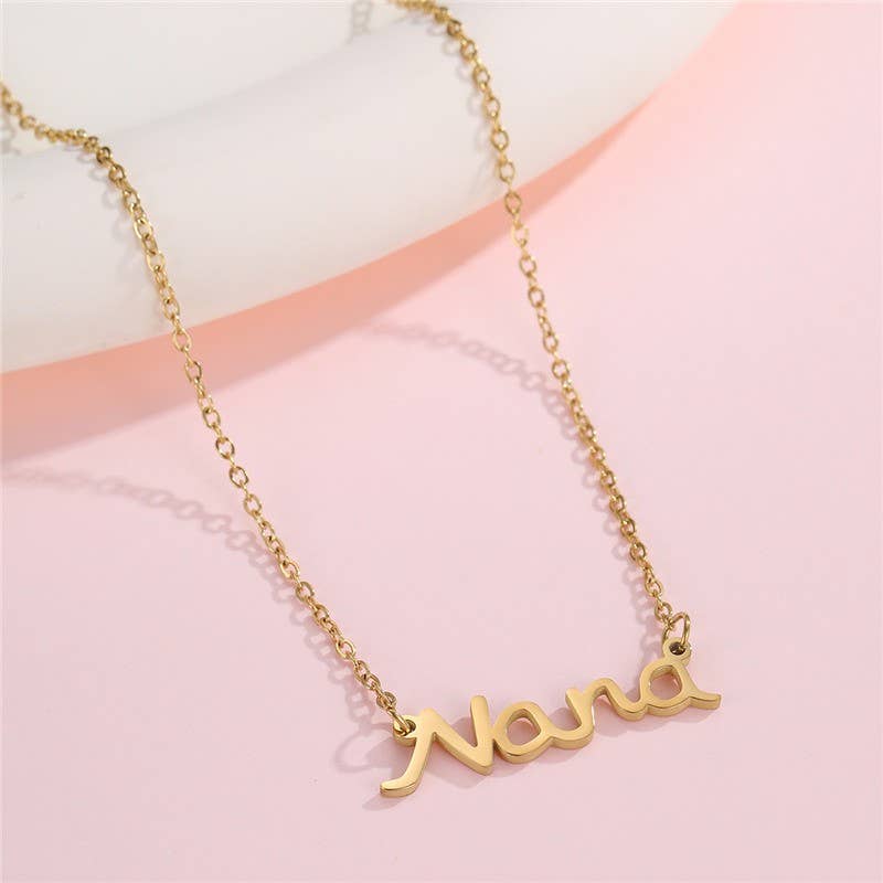 Mama Nana Pendant Necklace | 40NK9713: WIFEY